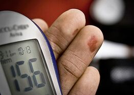 Diabetes begleitet Hyperglykämie - einen hohen Blutzuckerspiegel
